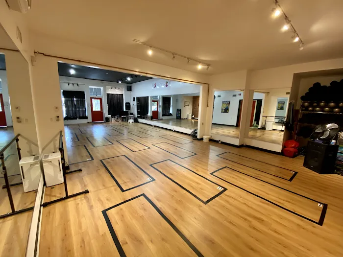 DanceFit Chestnut Hill Picture 8