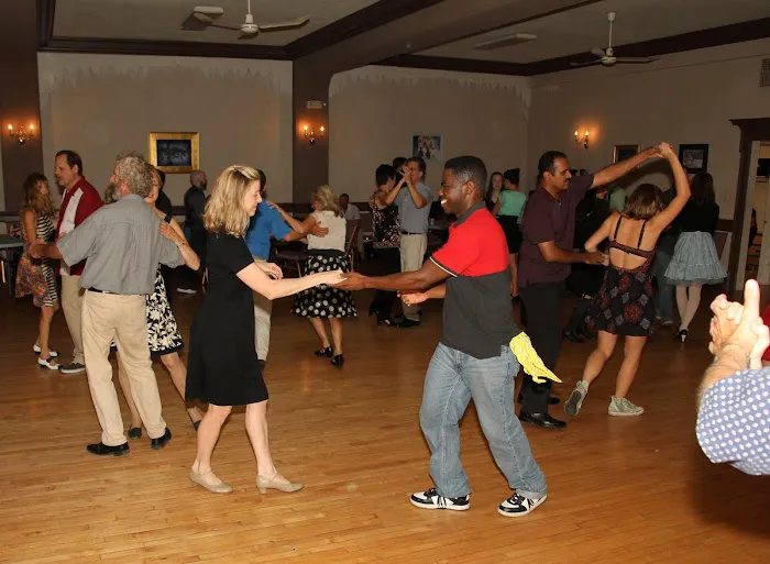 Swing Kat Entertainment Picture 6