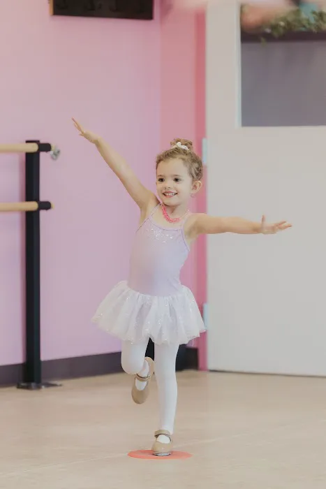 Le Roux School of Dance Picture 10