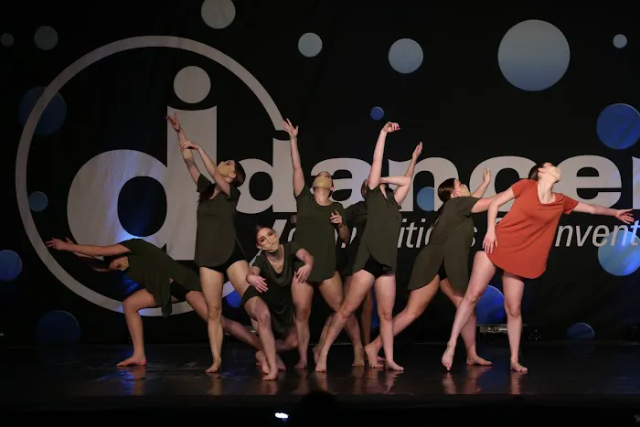 Rising Star Dance Academy Picture 7