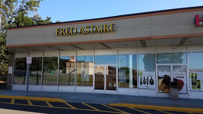 Fred Astaire Dance Studio Picture 4