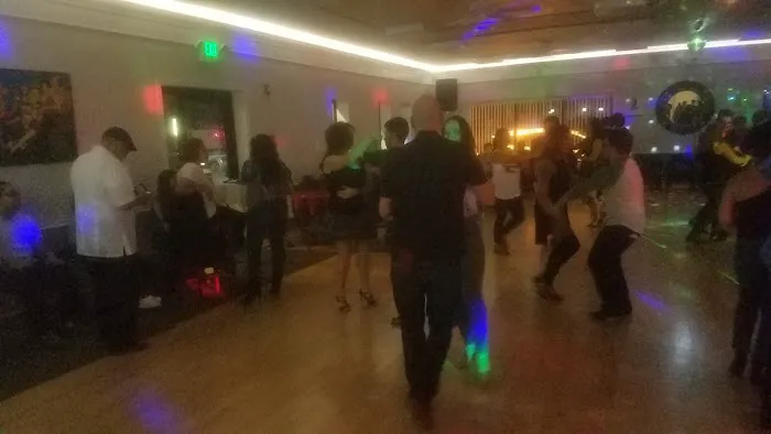 Baila Conmigo, LLC. Picture 3