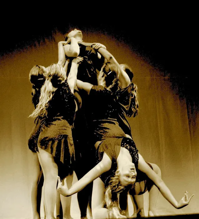 Dance Class Picture 6