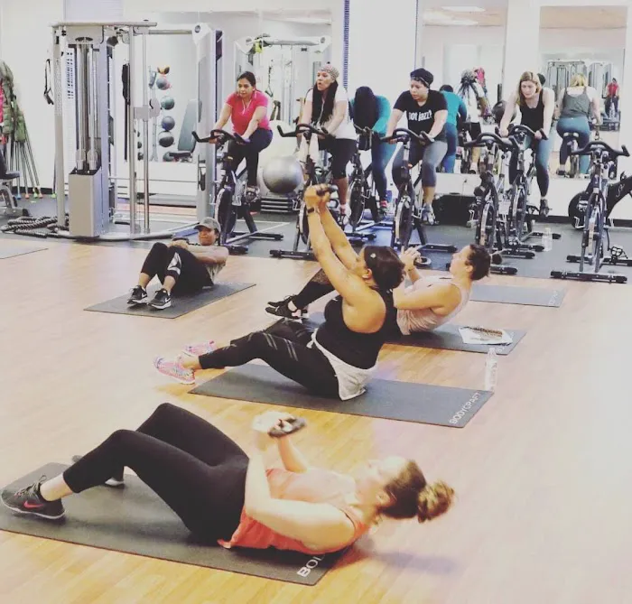 ELLE FIT Dance and Fitness Picture 7