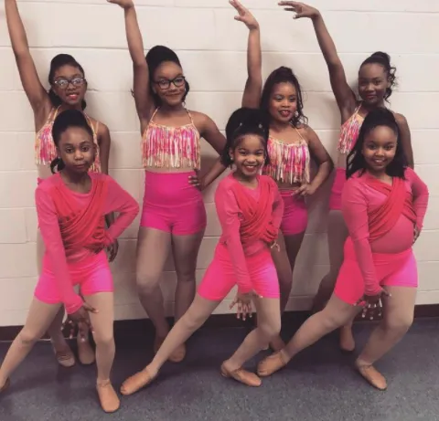 E'chappe Dance Arts, LLC Picture 2