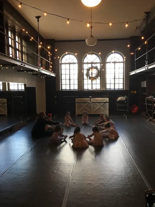 Tiny Tutus Dance Center Picture 1