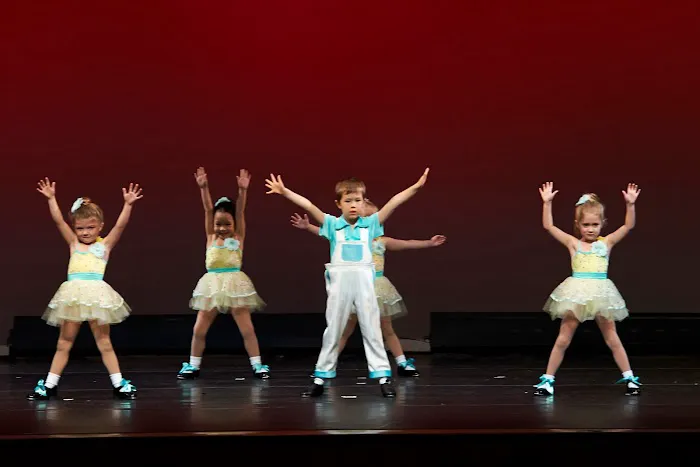 Bowman School of Dance Picture 2