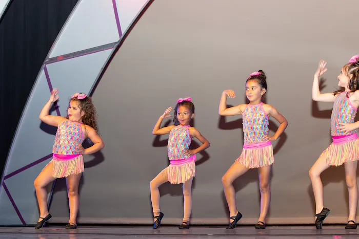 Marcia Hyland Dance & Arts Center Picture 5