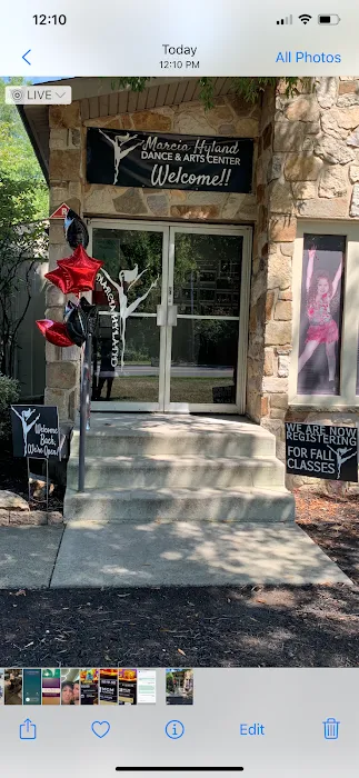 Marcia Hyland Dance & Arts Center Picture 9