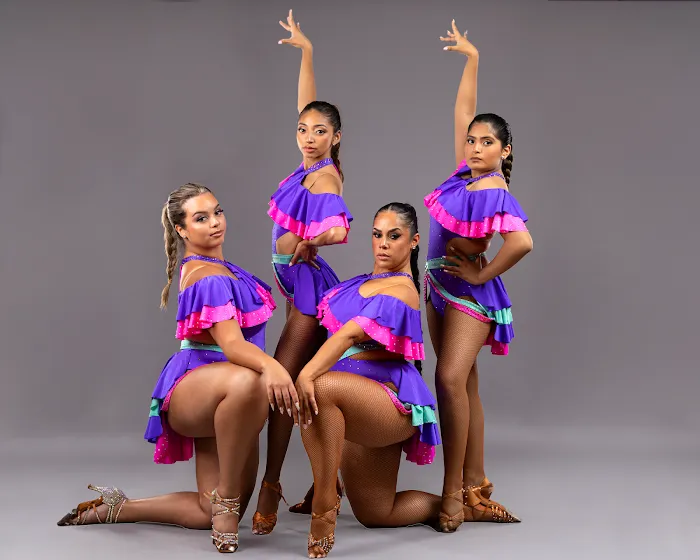 Latin AF Dance Company Picture 3