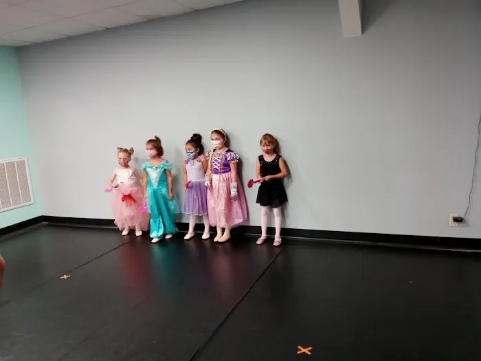 Downtown Dance Picture 1