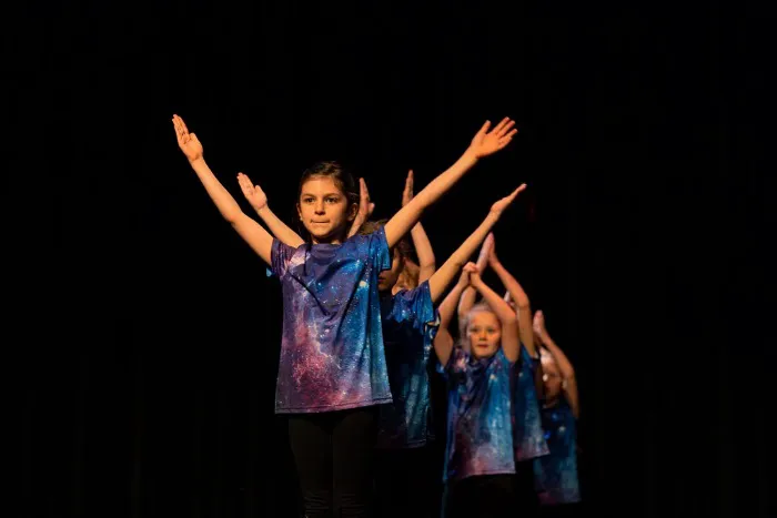 Blue Studio Dance Picture 7