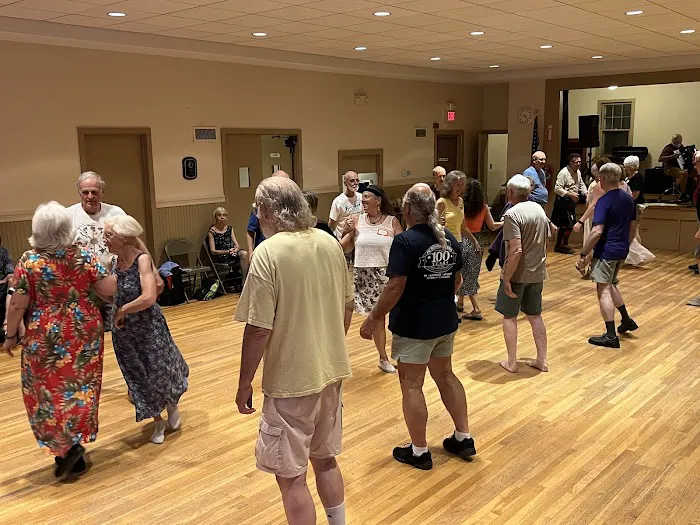 New Haven Country Dancers Picture 6