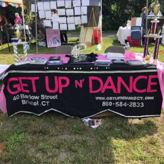 Get Up N Dance Picture 2
