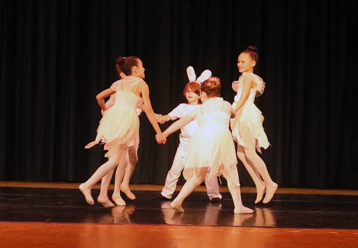 Dance N Beyond Picture 7