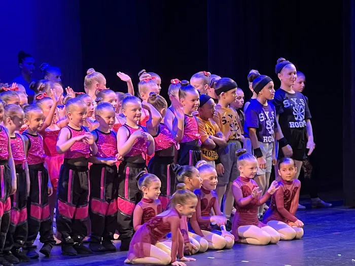 Joy Dance Academy Picture 5