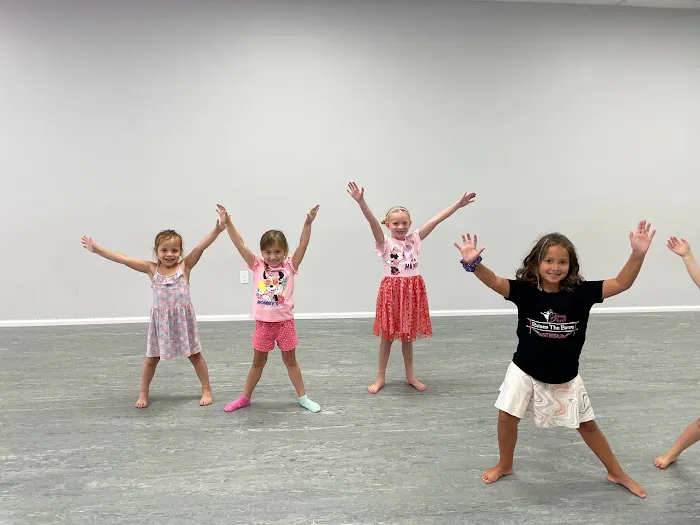 Turning Pointe Dance Studio Picture 2