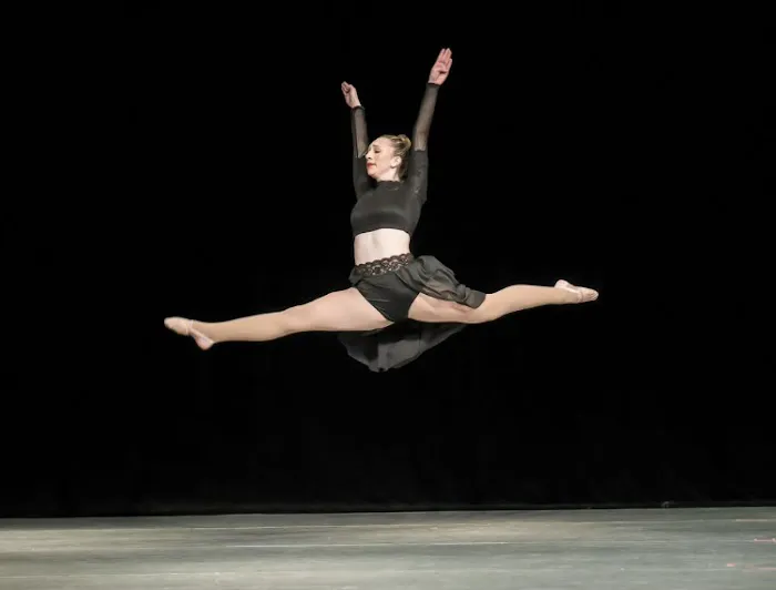 Mulford Dance Studio Picture 7