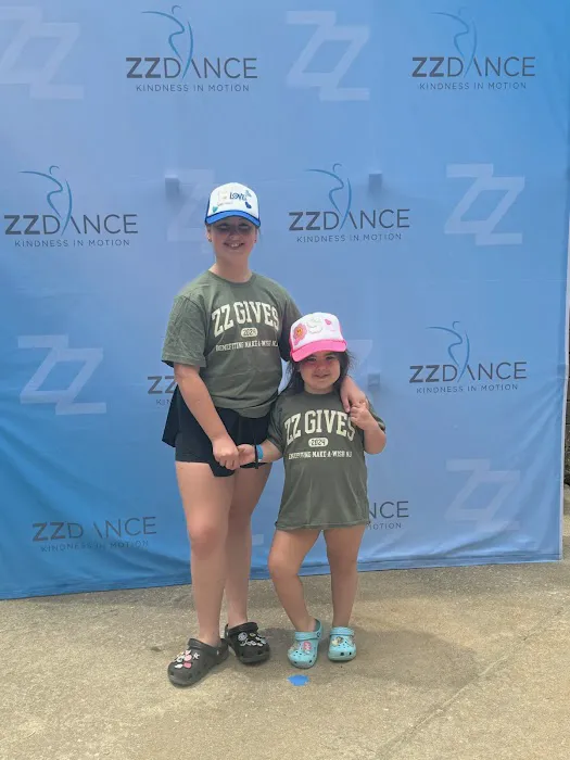 ZZ DANCE Picture 3
