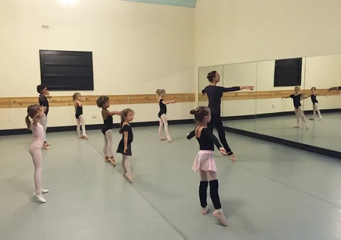 Cooper River Ballet LLC Picture 3