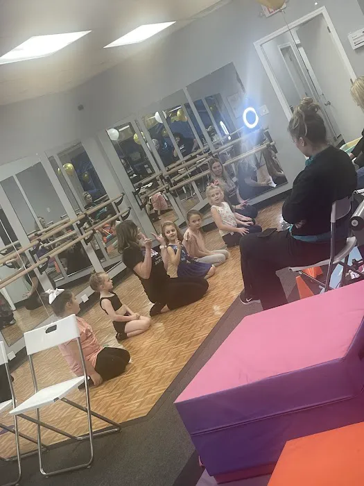Walk Run Dance Studio NJ Picture 1
