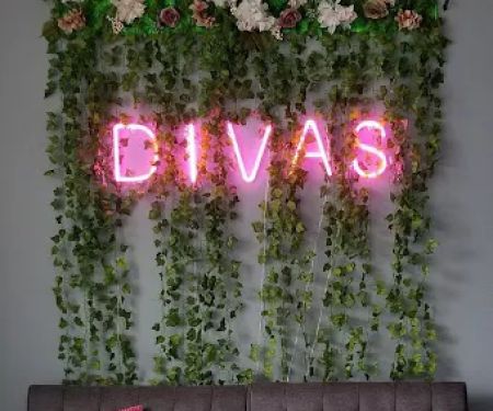 Studio Diva