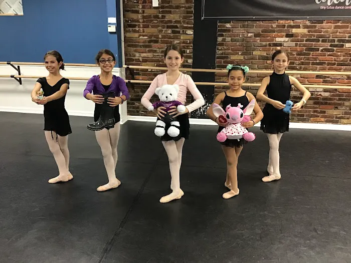 Tiny Tutus Dance Center Picture 1