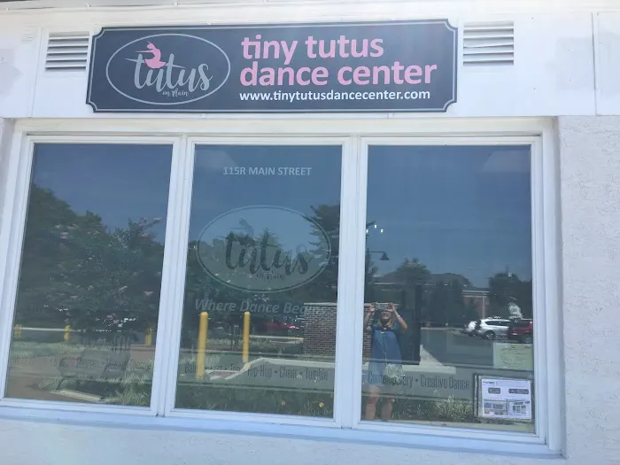 Tiny Tutus Dance Center Picture 6