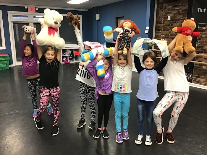 Tiny Tutus Dance Center Picture 8