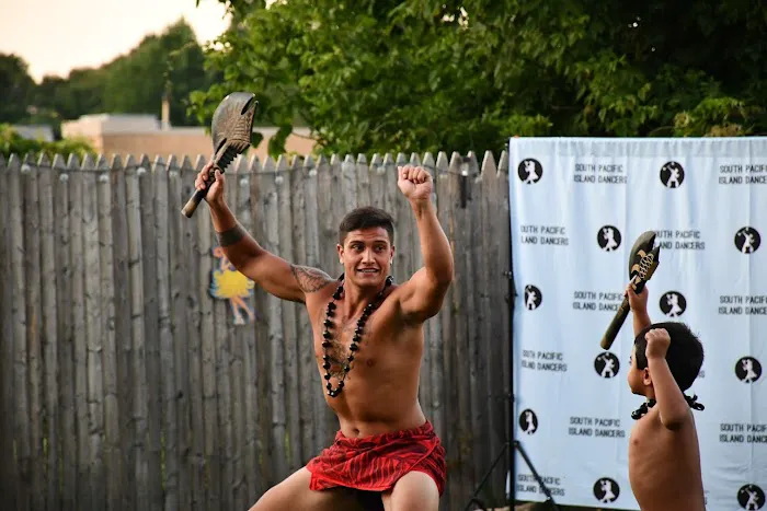 South Pacific Island Dancers Picture 6