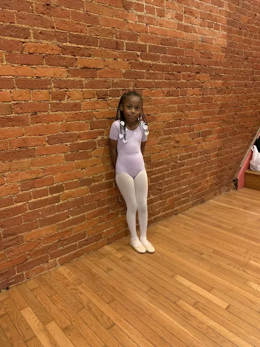 Exquisite Techniques Dance School Picture 1