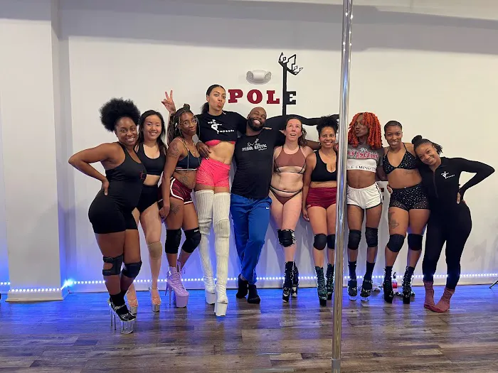 Pole Empress Picture 9