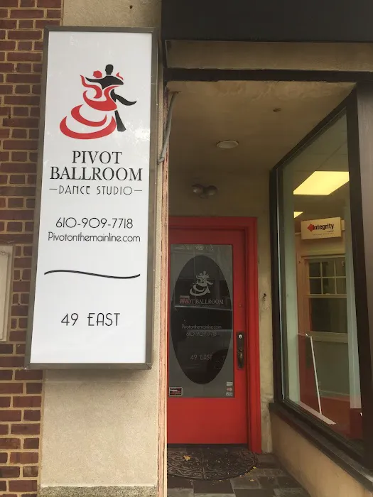 Pivot Ballroom on the Main Line Picture 5