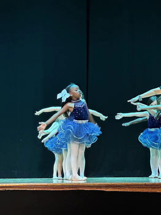 Touch of Class Dance Studio Picture 4
