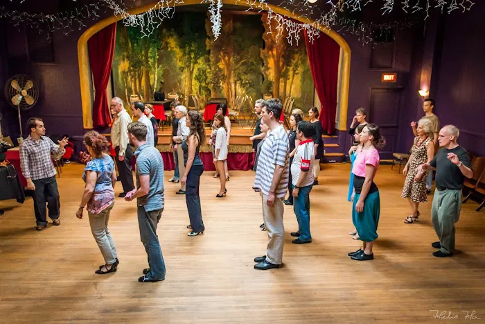 Philadelphia Argentine Tango School Picture 9
