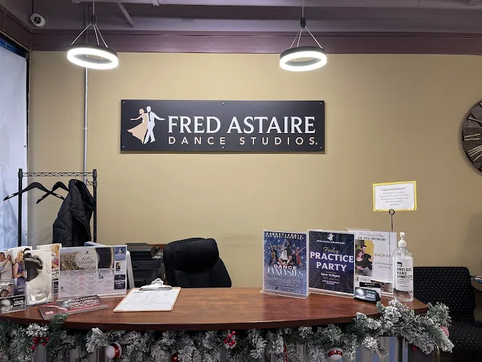 Fred Astaire Dance Studios Picture 5