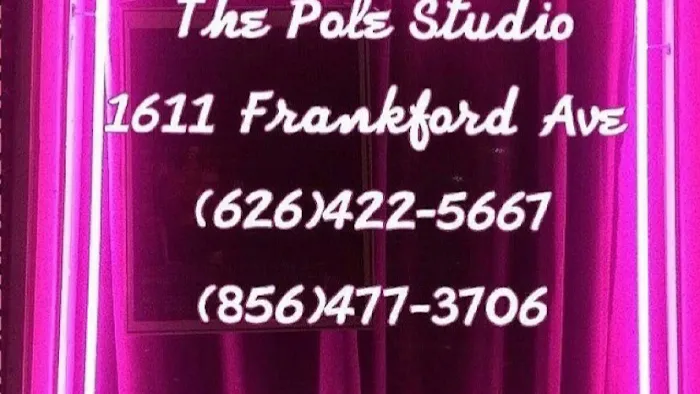 The Pole Studio Picture 3