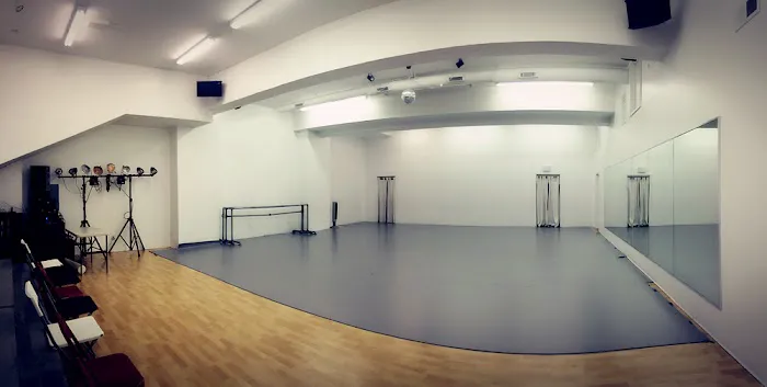 CHI Movement Arts Dance Center Picture 3