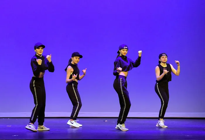 Encore Dance Center Picture 4
