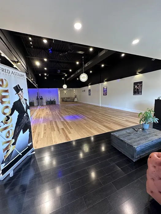 Fred Astaire Dance Studios Picture 8
