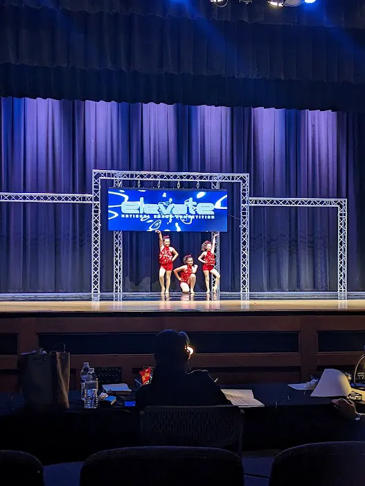 Innovative Performing Arts Center Picture 7