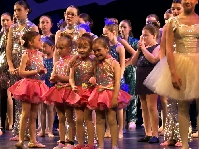 The Dance Experience Picture 7