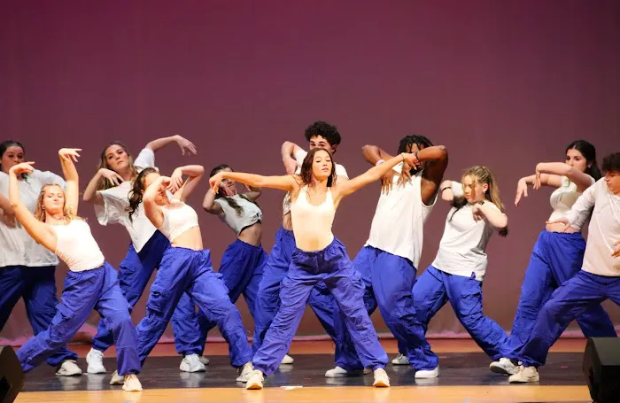 United Rhythms Dance Studio Picture 10