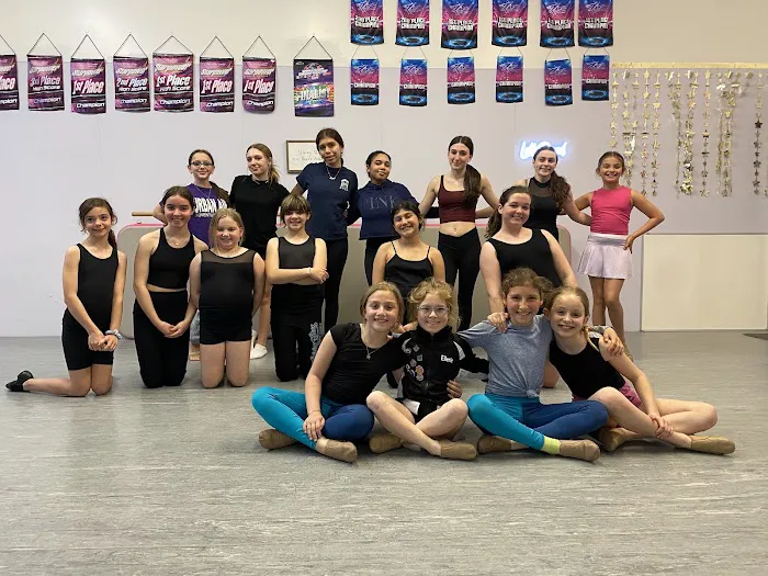 Shining Starz Acro-Dance Academy Picture 8
