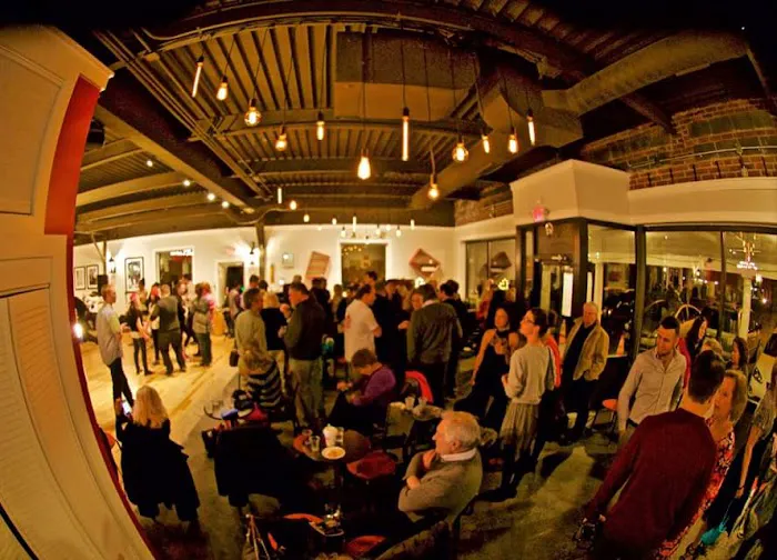 Garage Dance Studio & Gallery Picture 3
