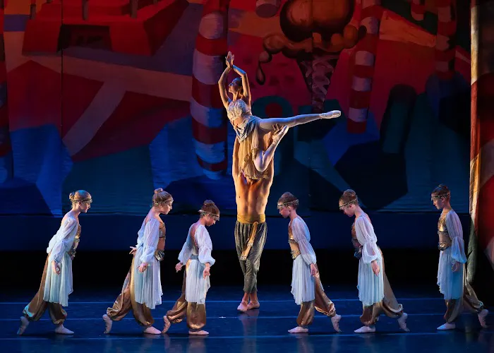 Hampton Ballet Theatre School Picture 1