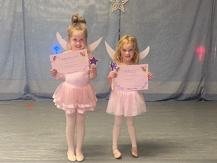 Step By Step Center For Dance Picture 2
