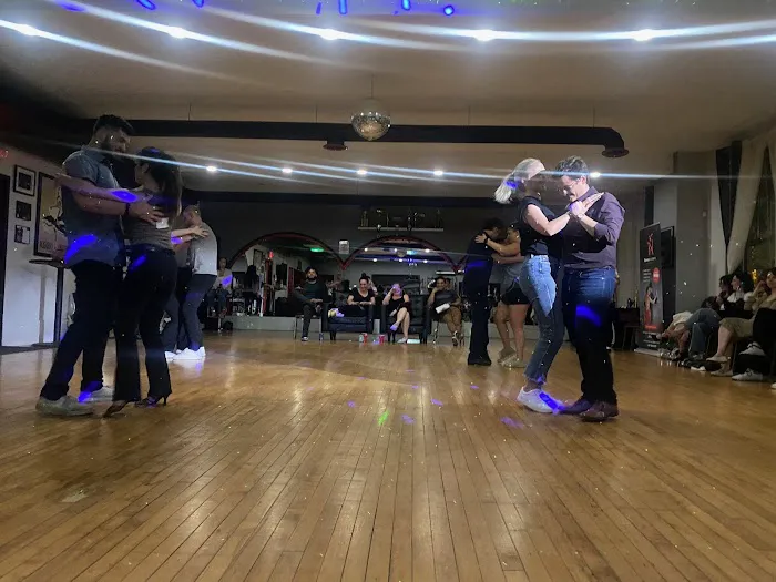 Laurel Card Latin Dance Picture 4