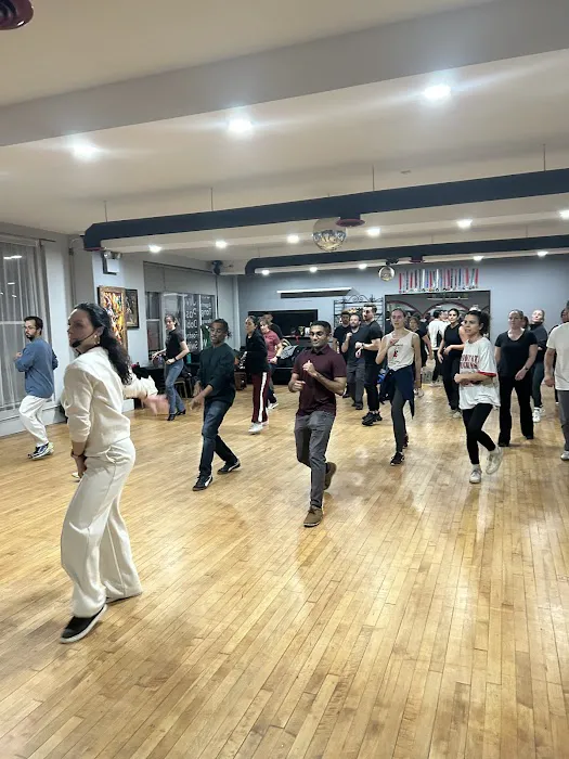 Laurel Card Latin Dance Picture 6