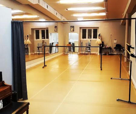 Symmetry Dance Wellness